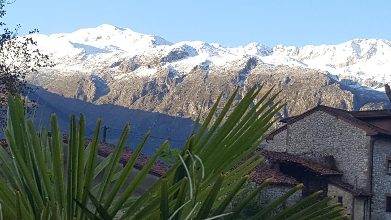 Penzion La Casona Del Jou Ortiguero Exteriér fotografie