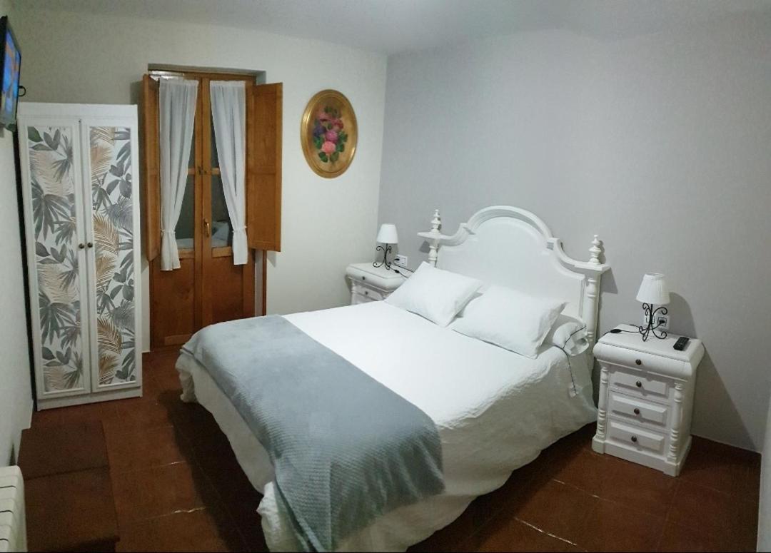 Penzion La Casona Del Jou Ortiguero Exteriér fotografie